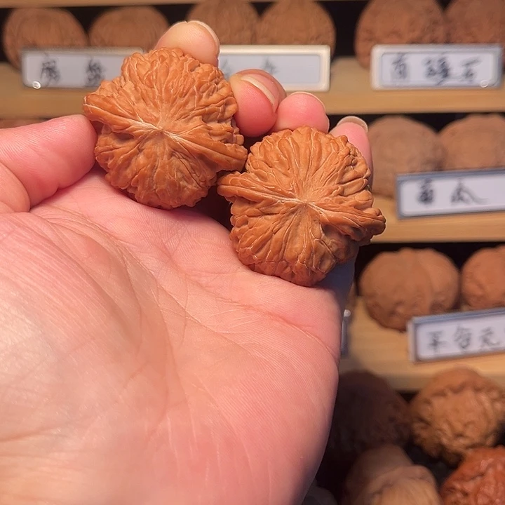瞅***瞅核桃42磨盘。