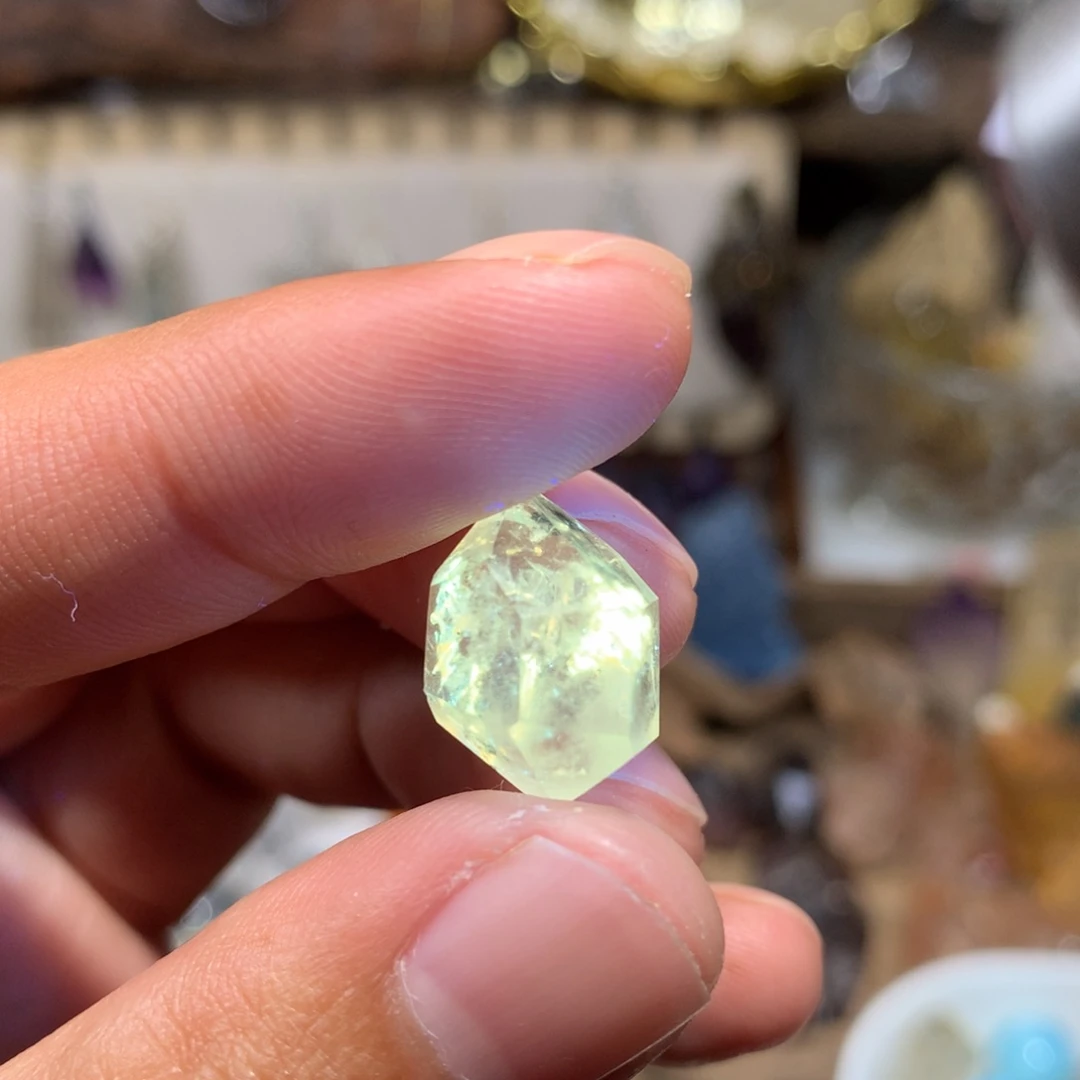 珠宝半成品未镶嵌水晶