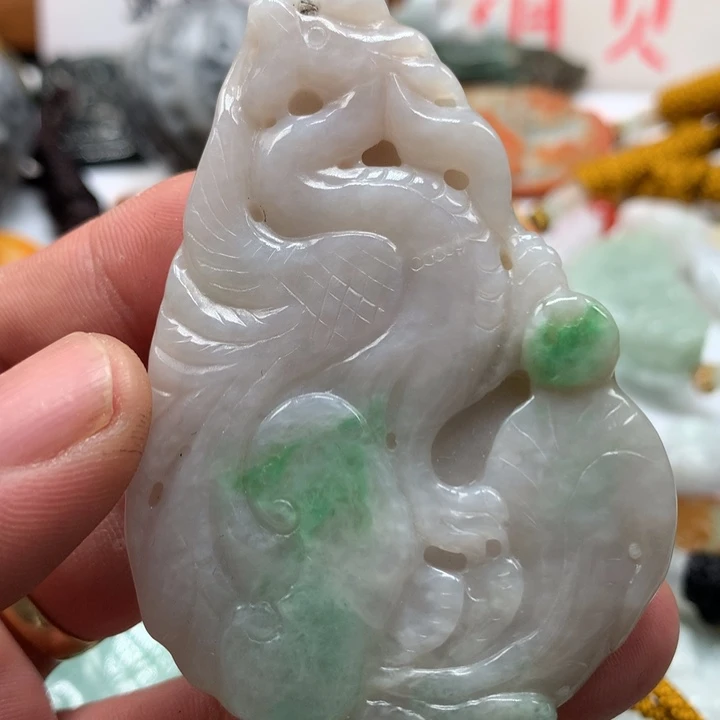 翡翠未镶嵌颈饰保真天然a货翡翠
