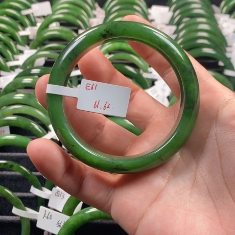 和田玉（碧玉）手镯未镶嵌郑*芬