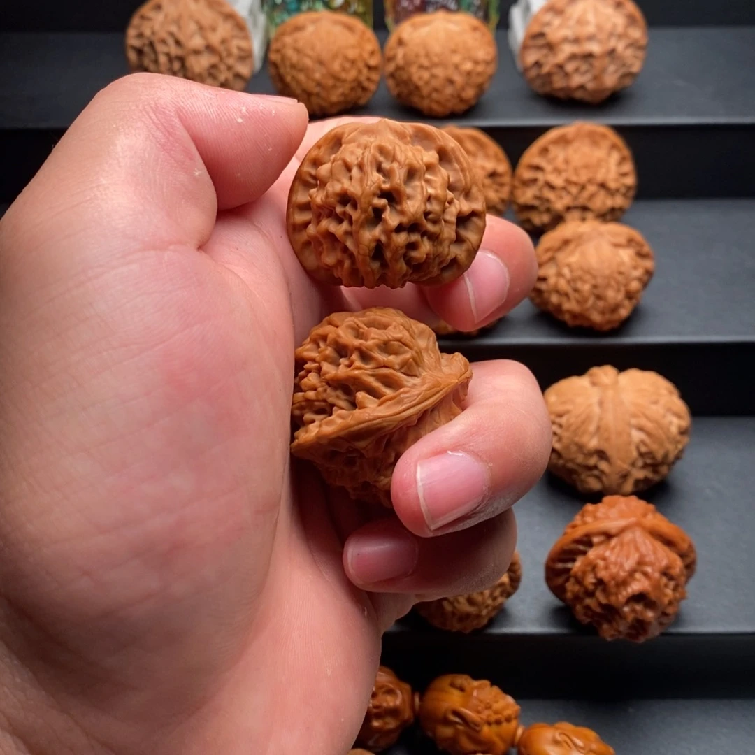 ****-文玩核桃吊坠38秦闷