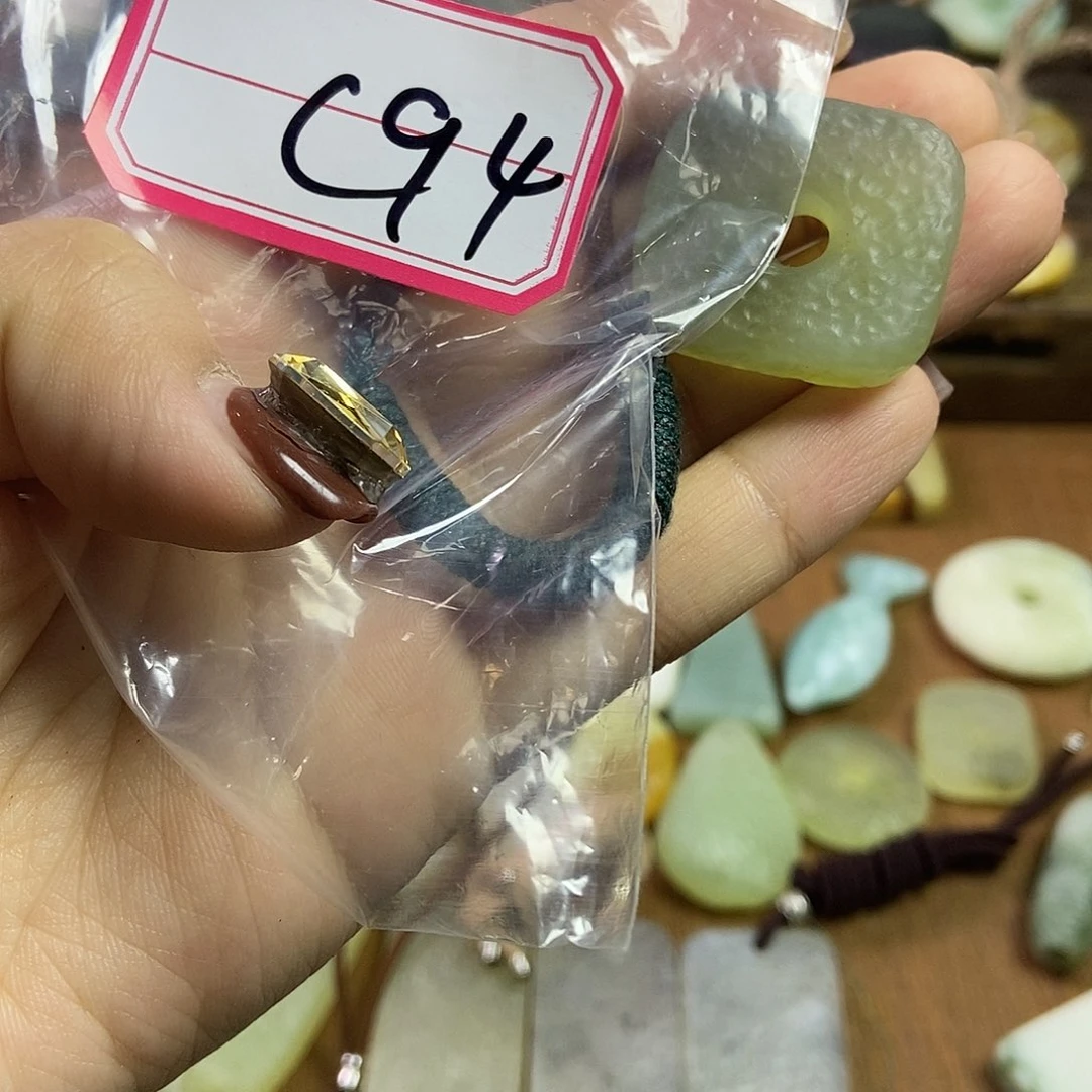 蛇纹石玉手链未镶嵌