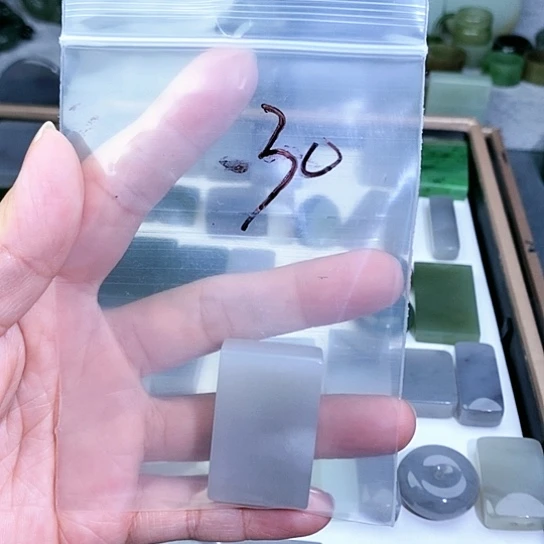 未镶嵌和田玉珠宝半成品精*神