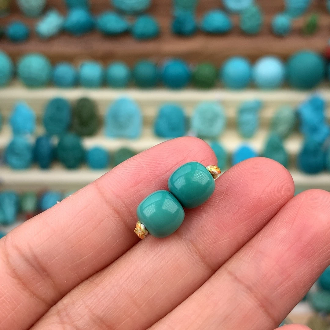 绿松石未镶嵌珠宝奇石7.8