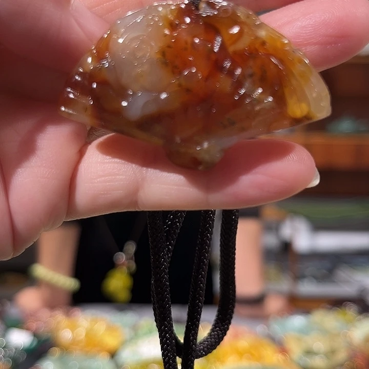 未镶嵌岫玉毛衣链