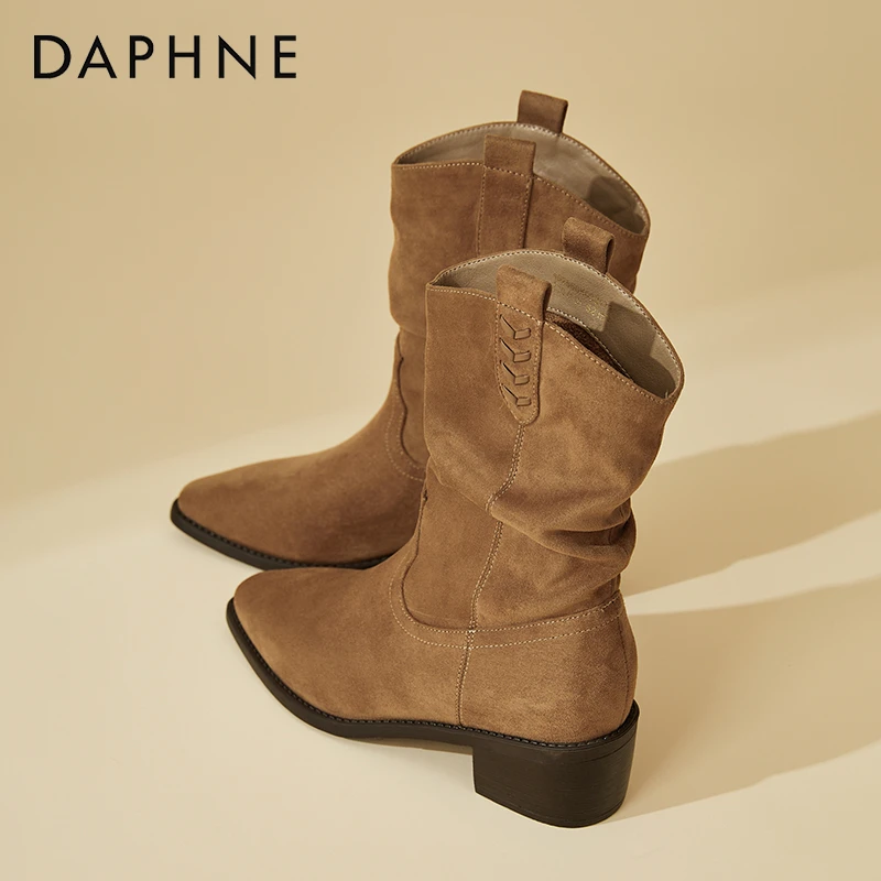 达芙妮棕色西部牛仔靴女2025新款爆款复古加绒堆堆靴高跟中筒短靴