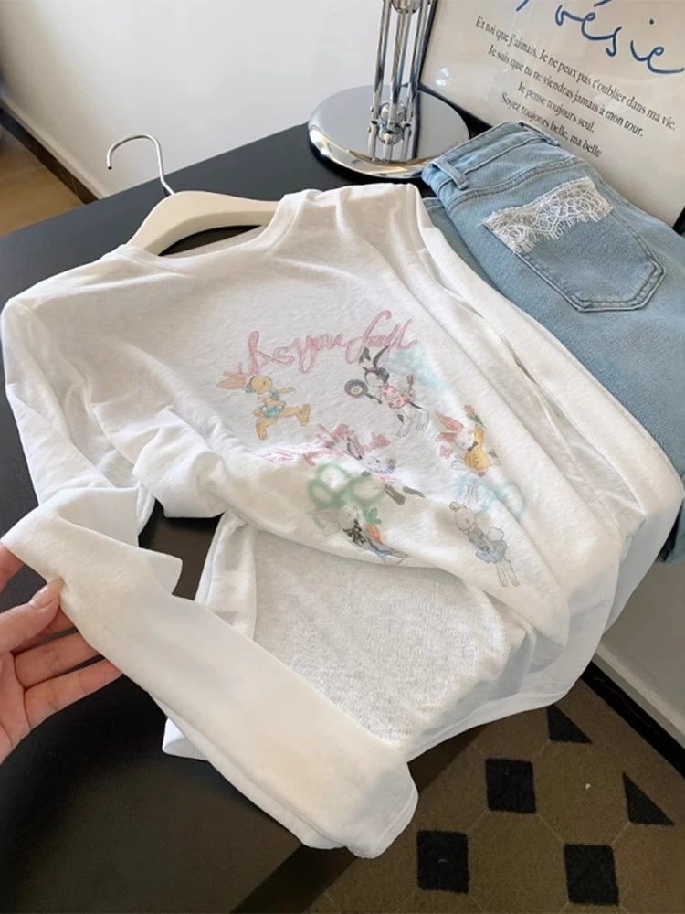 白色薄款微透印花长袖防晒罩衫T恤女2025新款爆款夏日绝美小上衣