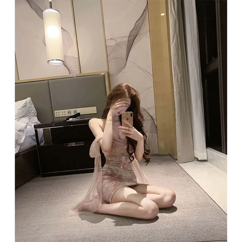 ins法式气质名媛手工订钻气氛感抹胸修身显瘦纯欲包臀印花连衣裙