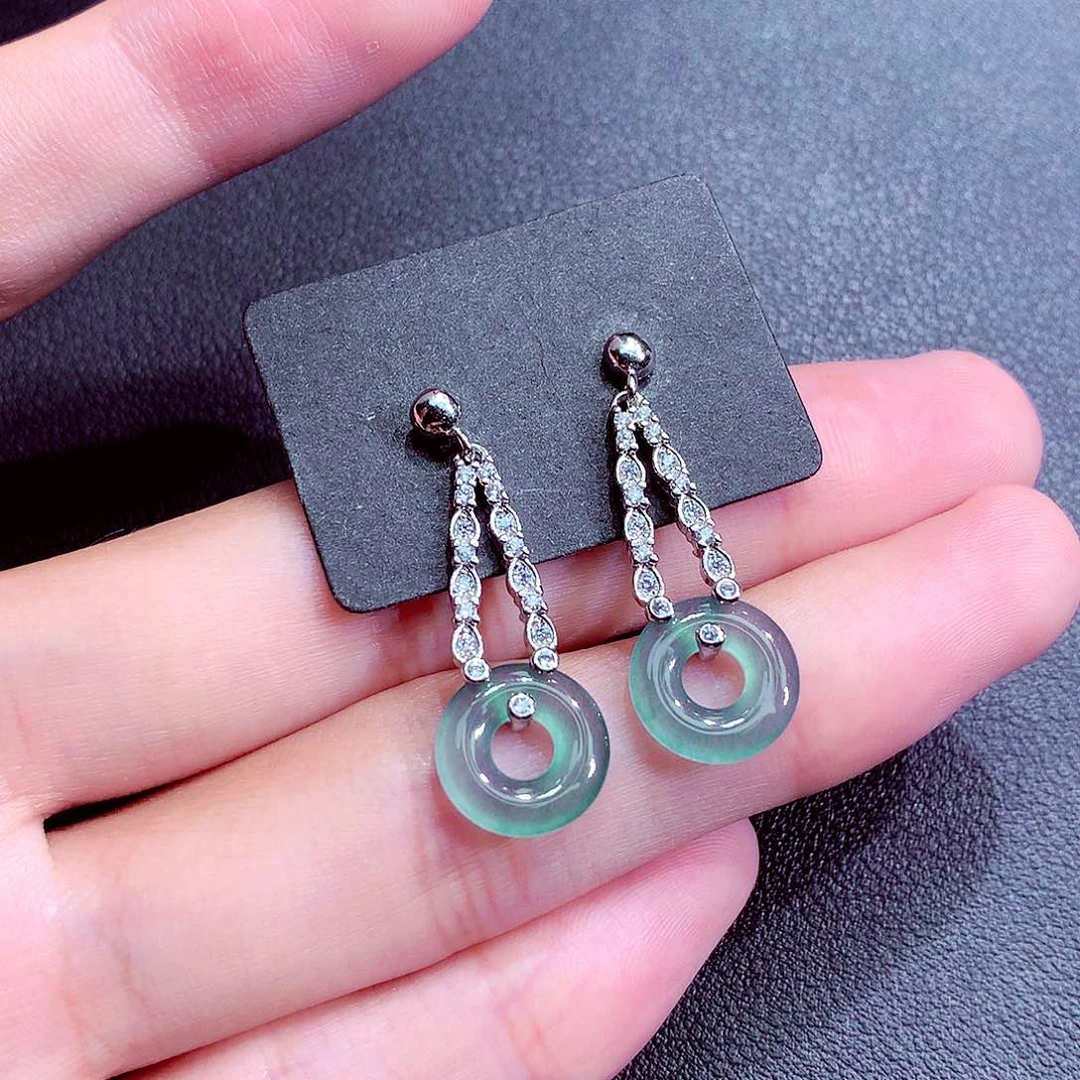 翡翠未镶嵌颈饰挂件