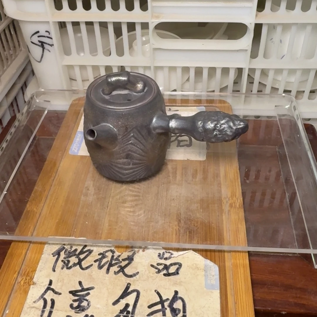 略有微瑕疵介意勿拍陶瓷器皿@
