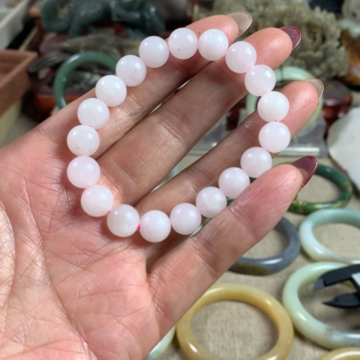 和田玉（糖玉）未镶嵌手镯