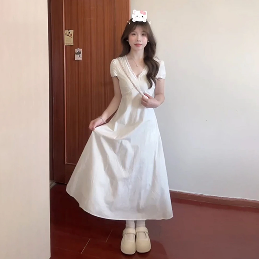 3796法式V领碎花连衣裙女夏季新款气质高级感度假风收腰显瘦长裙