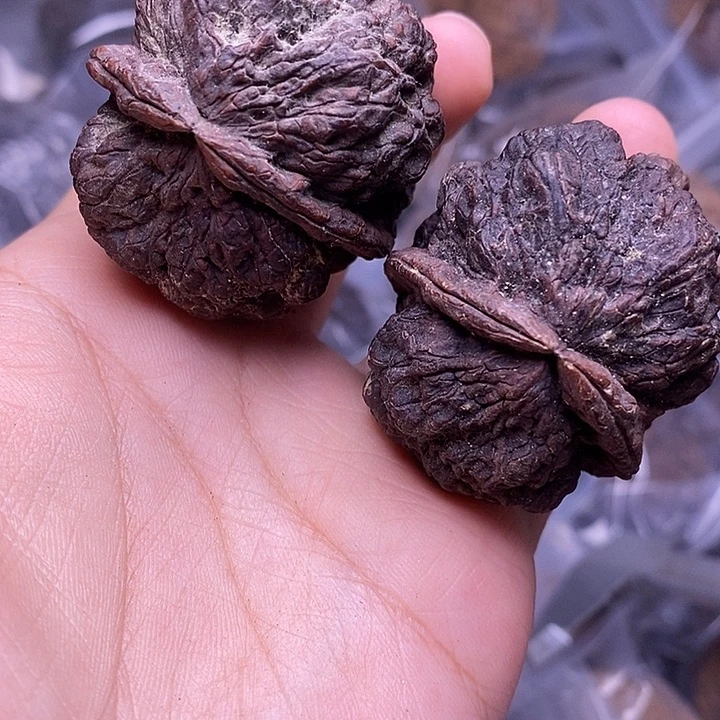 文玩核桃把件    128