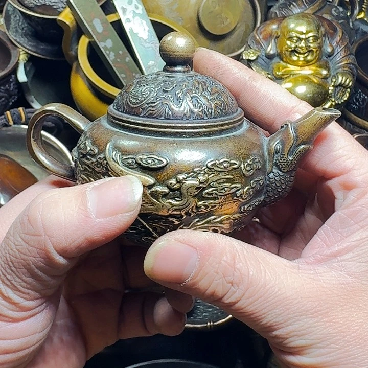 铜器摆件收收藏藏