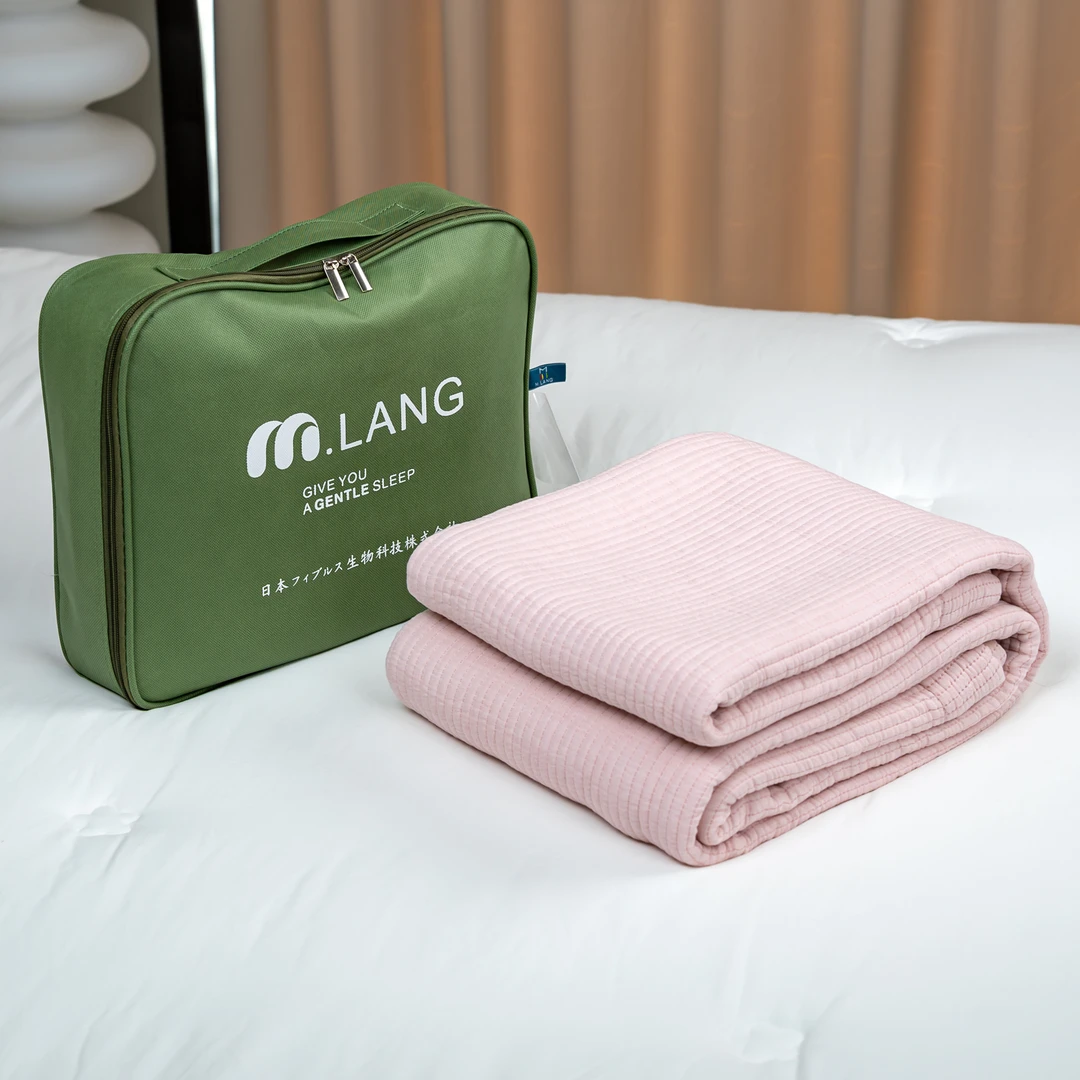 【京かわ会社】多巴胺竖条凉感毯150*200cm-浅粉