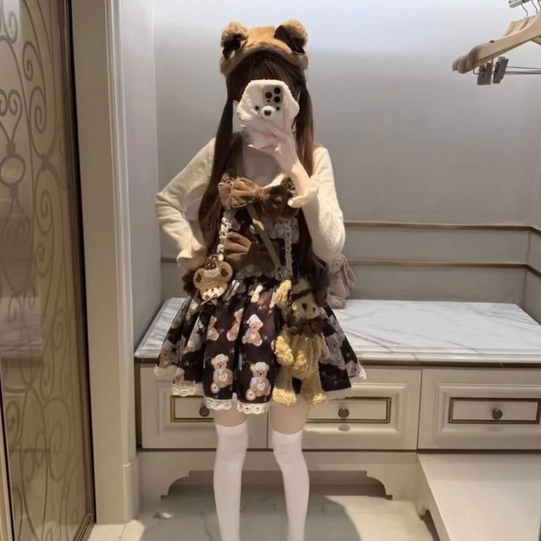 现货现发晚安小熊背带裙棕色系秋冬款连衣裙