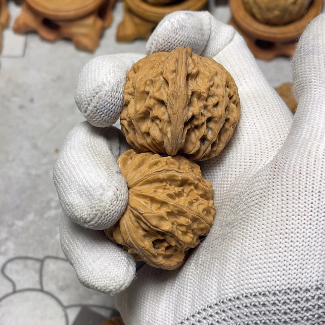 我***豆文玩核桃吊坠核桃