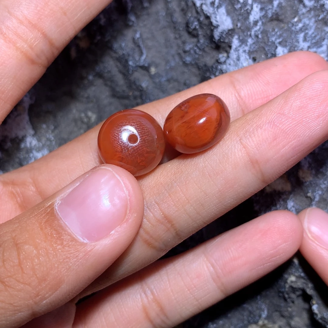 南红玛瑙未镶嵌火焰纹隔珠13.5×8.4一个有裂