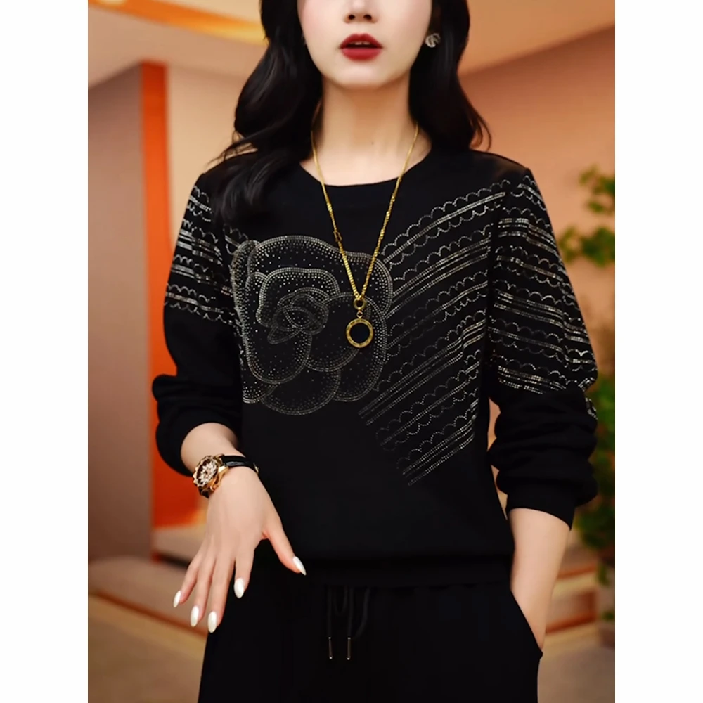 黑色套头卫衣女士秋季时尚高级感宽松显瘦洋气减龄内搭针织衫上衣