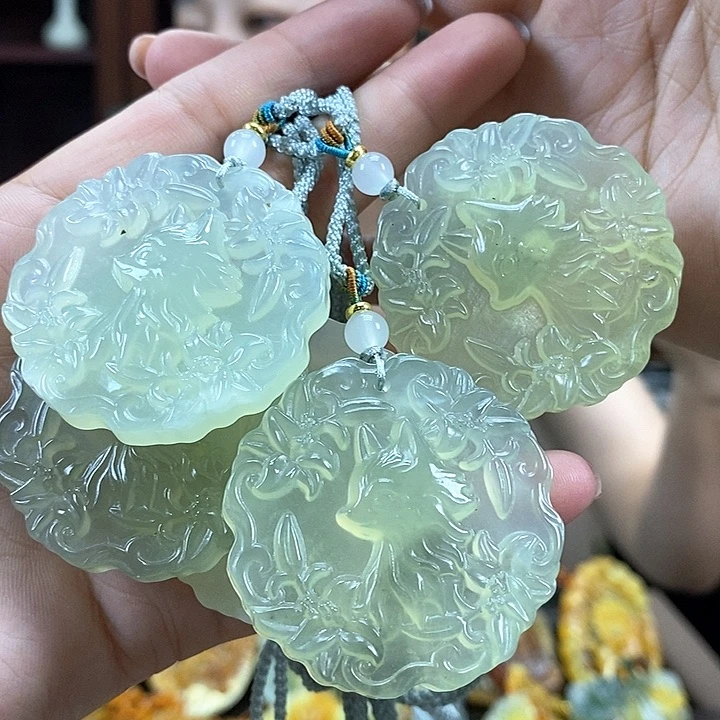 蛇纹石玉未镶嵌颈饰多样性发一单