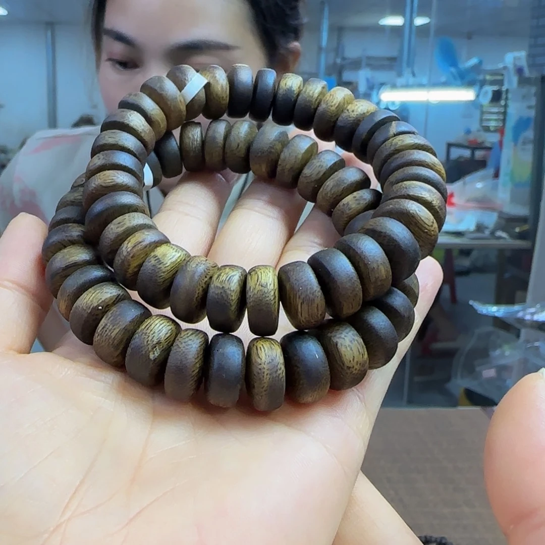沉香手串多样性发货1条飞盘99913-1415