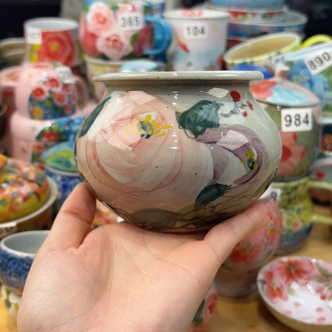 瓷片兔兔好可爱呀打个