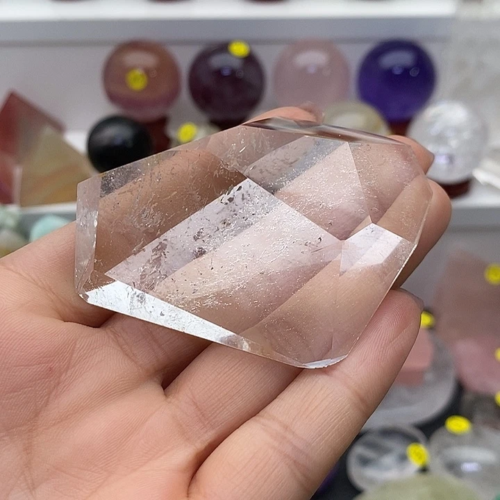 大型摆件（非配饰）未镶嵌水晶70