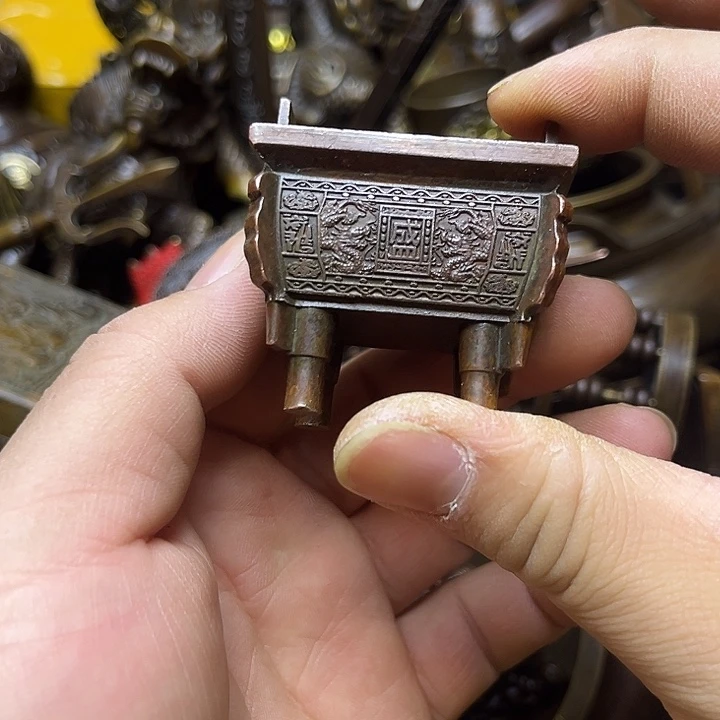 诚信经营精美铜器