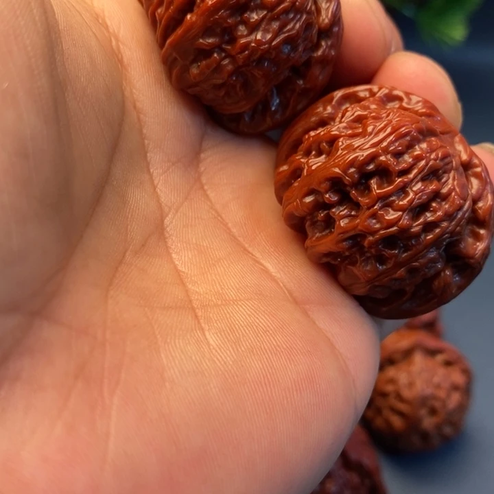 文玩核桃把件白师子2