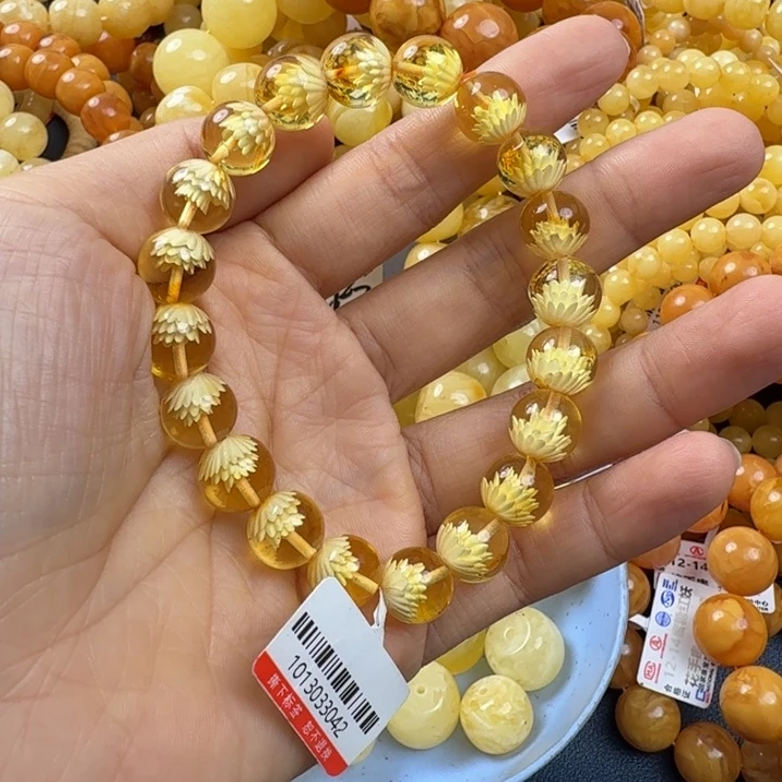 琥珀未镶嵌珠宝奇石