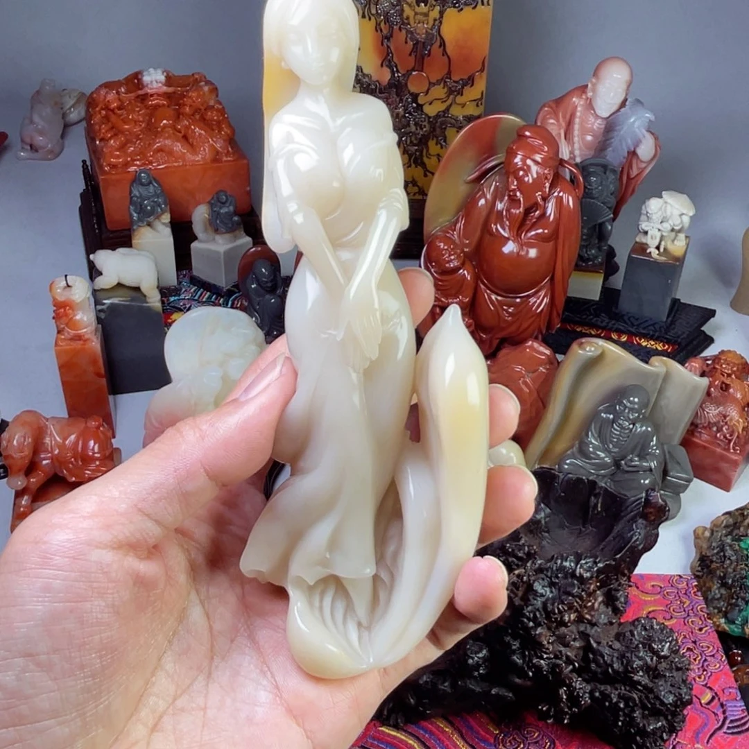 小***庄寿山石手艺人雕刻作品