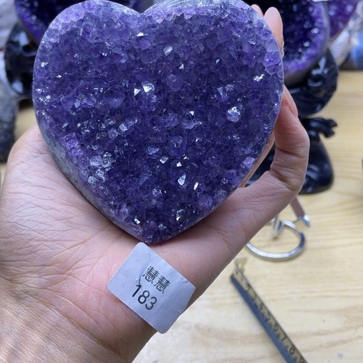 未镶嵌水晶大型摆件（非配饰）