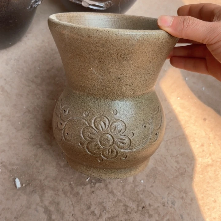 紫砂花盆瑕疵13/16有孔