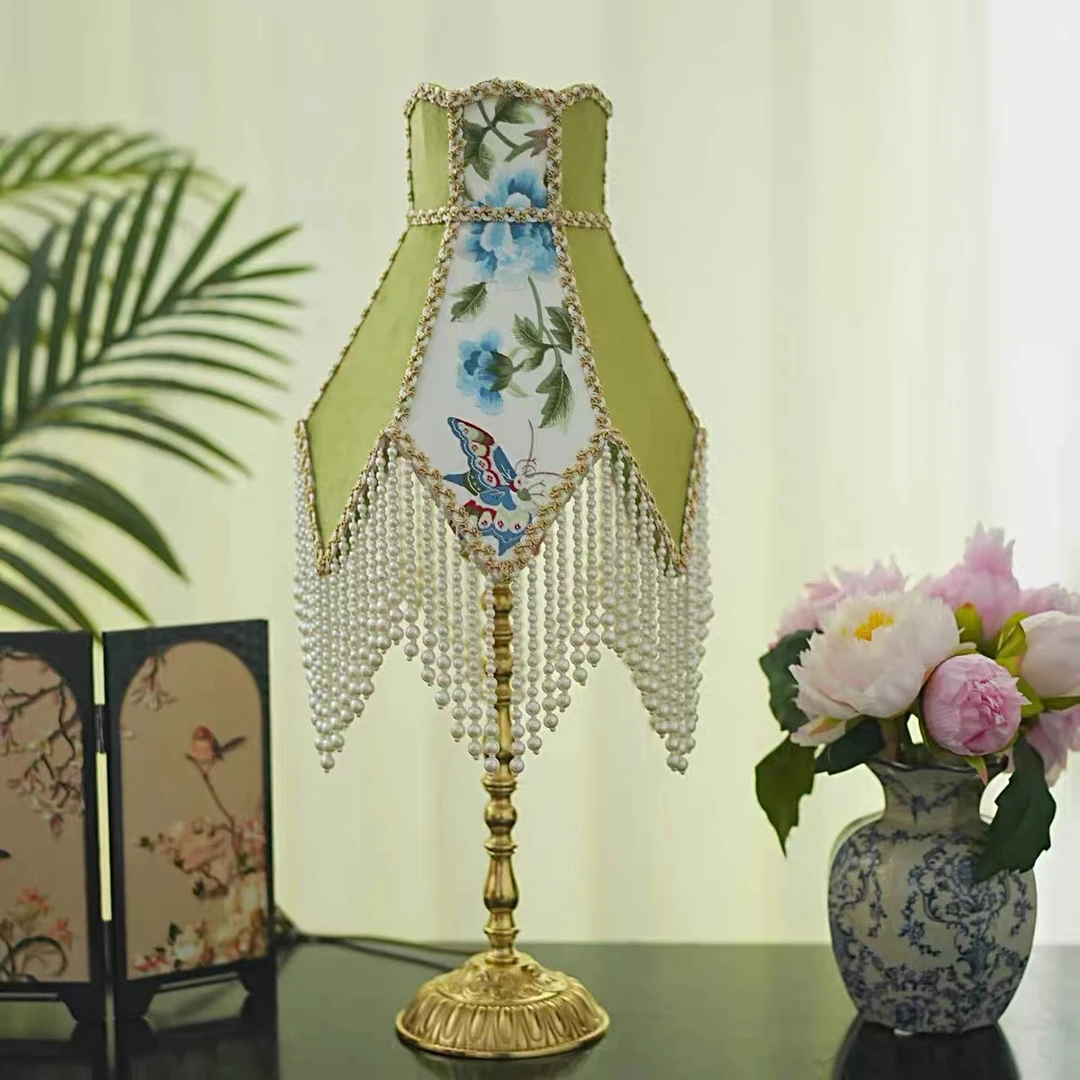国风刺绣手工珍珠高级感法式氛围台灯卧室台灯