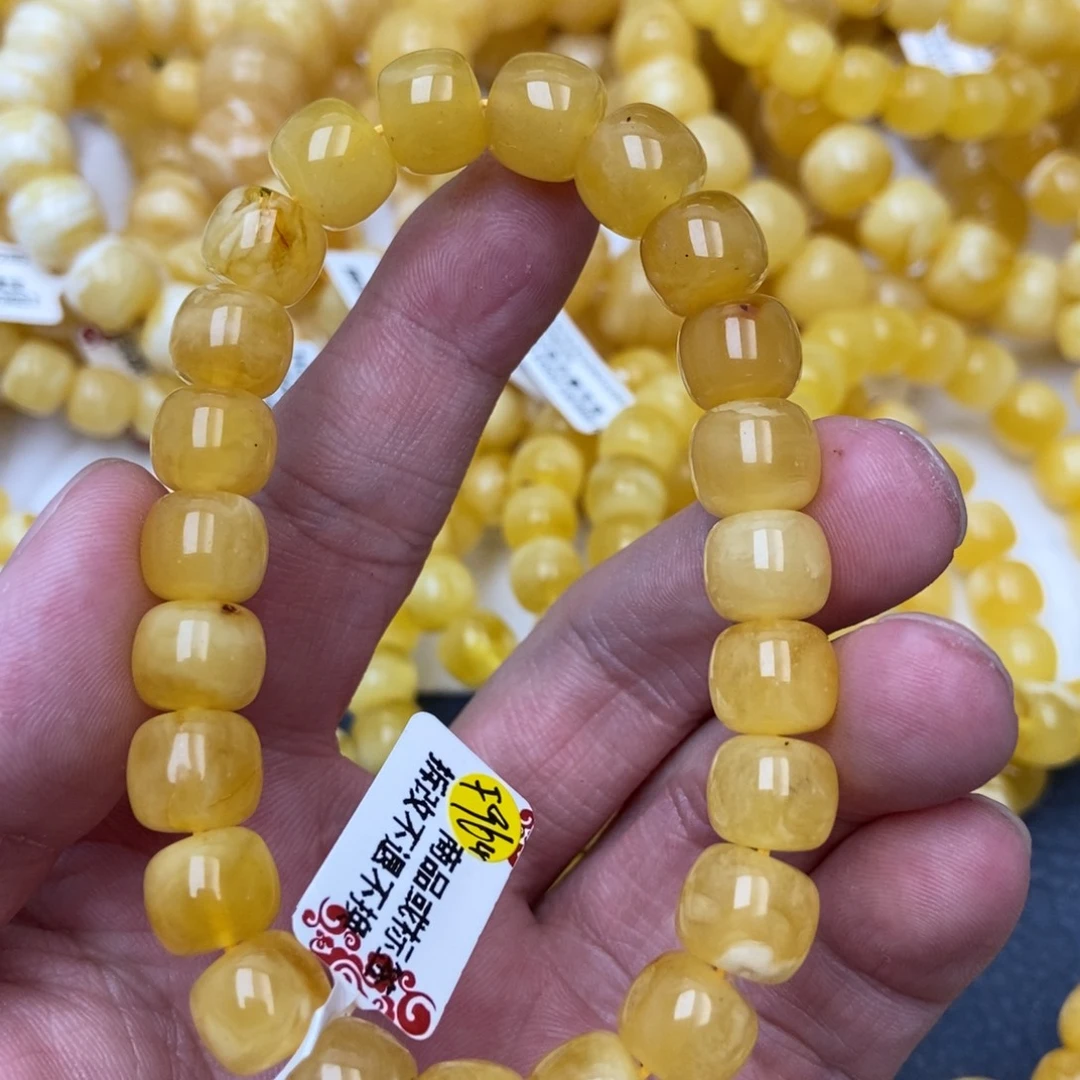琥珀未镶嵌珠宝奇石11