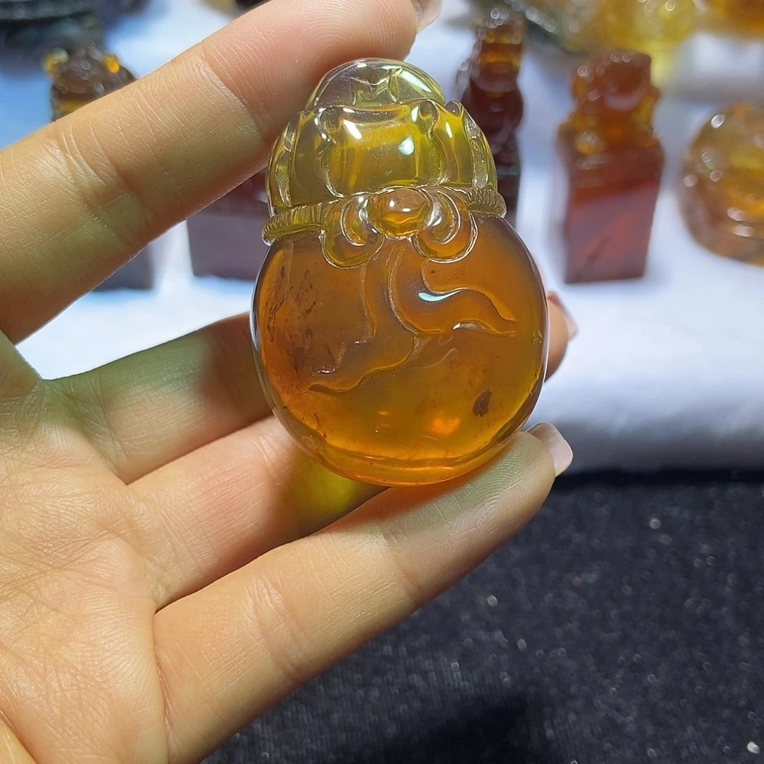 琥珀颈饰未镶嵌钱袋子