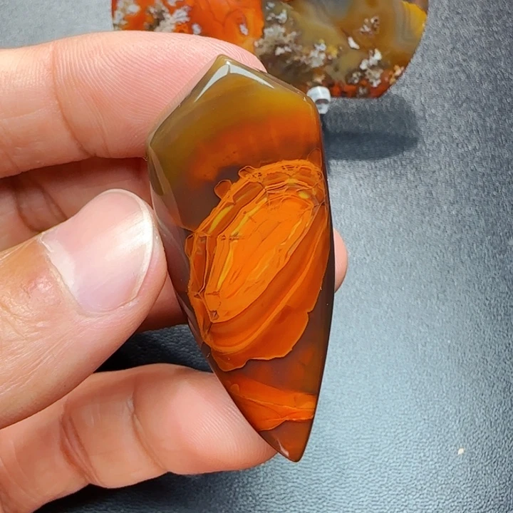 玛瑙/玉髓战国红未镶嵌维*