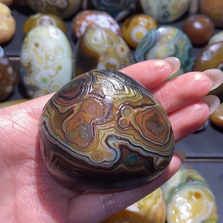 【闪购商品】未镶嵌玛瑙/玉髓珠宝奇石t t