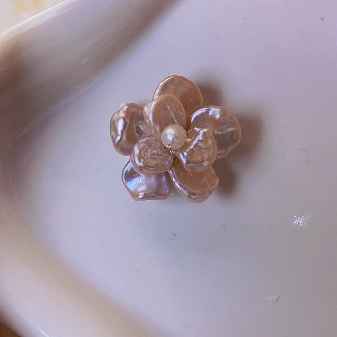 未镶嵌淡水珍珠胸饰