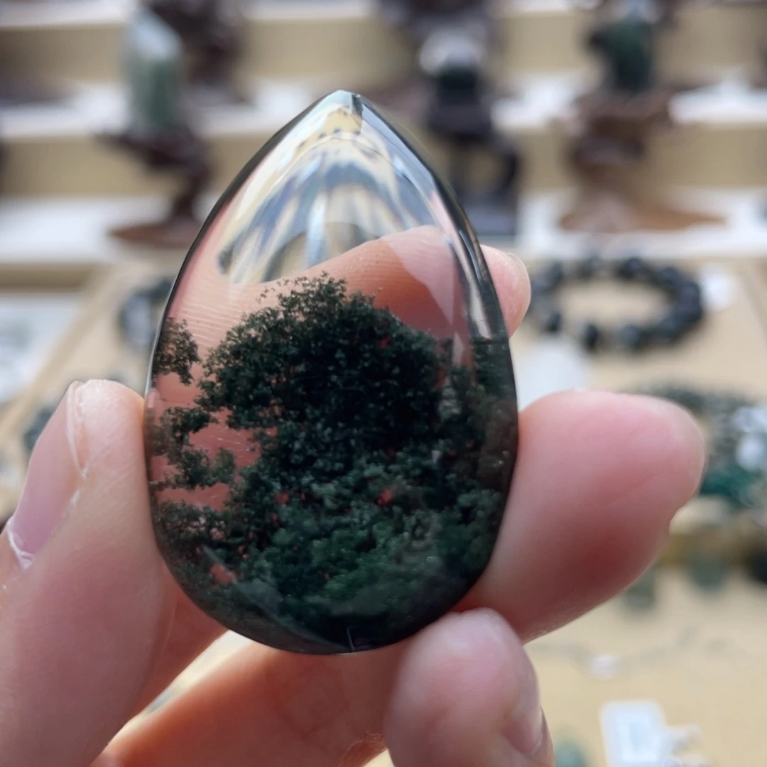 颈饰水晶未镶嵌绿幽灵吊坠