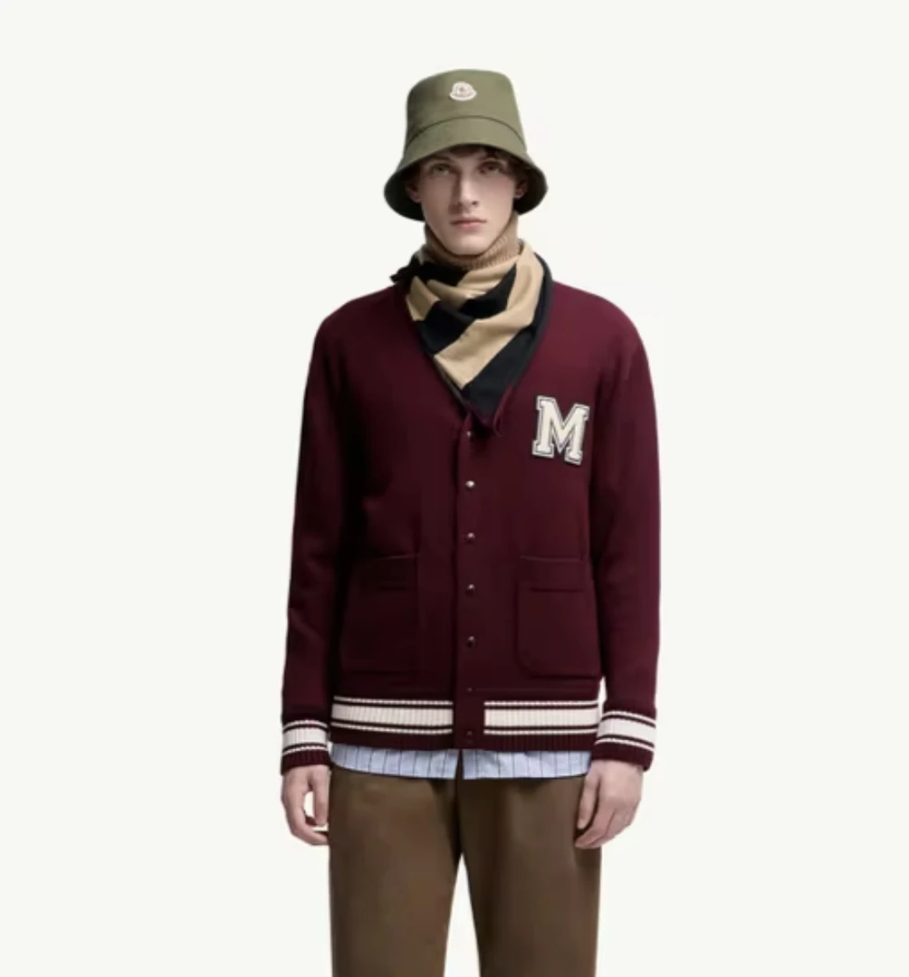 未使用 MONCLER 盟可睐25秋冬男士刺绣字母组合羊毛开衫