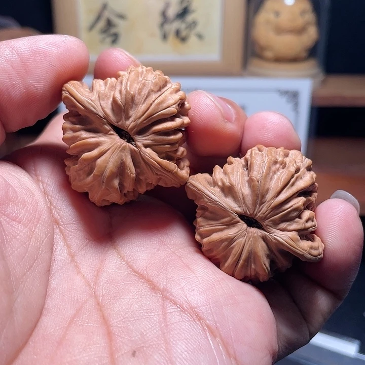 把件文玩核桃汉高楼39尺（尖微磕）