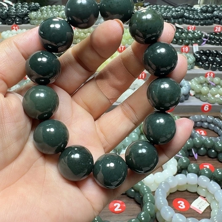 未镶嵌手链和田玉新疆沙枣青卡18