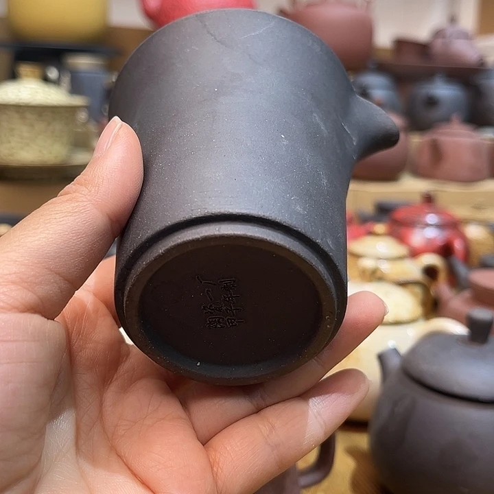 正品店老板一名被打爆