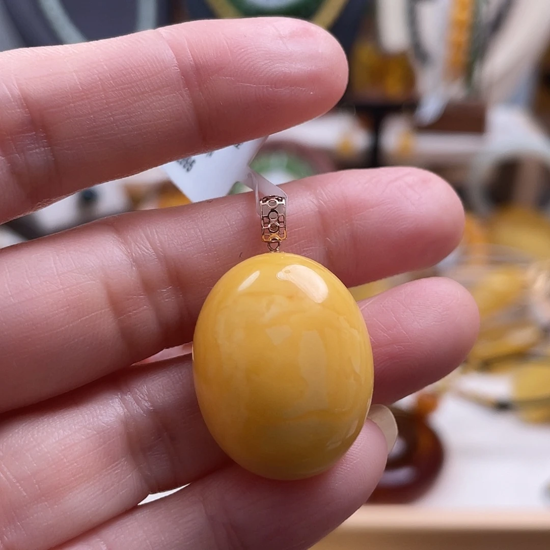 蜜蜡18K金镶嵌珠宝奇石