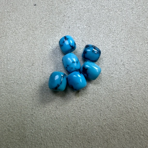 原矿高瓷蓝绿松石散珠