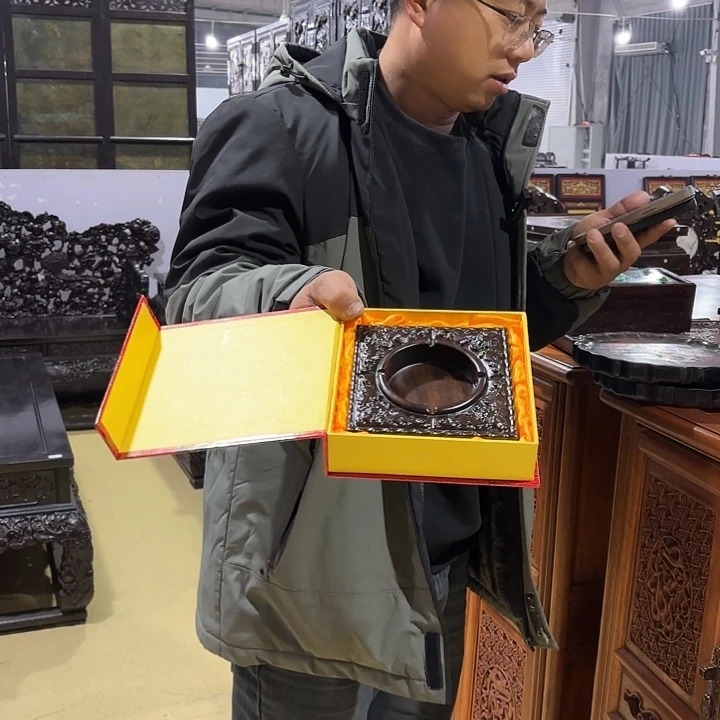 紫檀木类成套家具