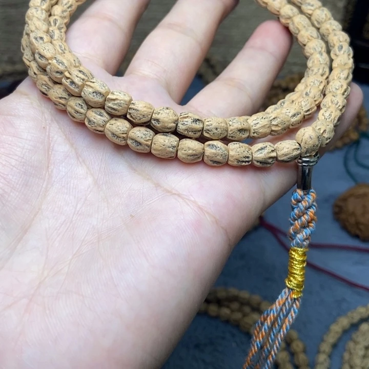 【闪购商品】吊坠柏香籽/百香籽