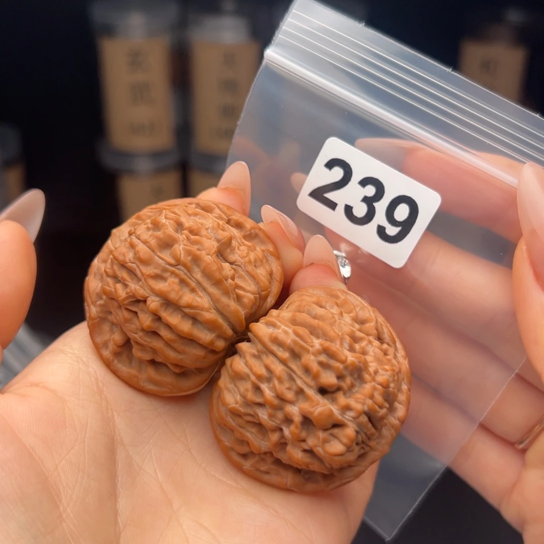 文玩核桃吊坠四座楼45