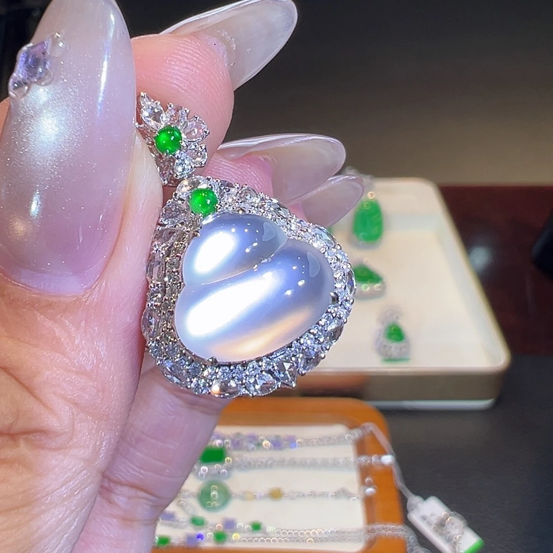 翡翠18K金镶嵌戒指两用款